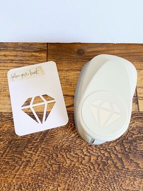Paper Studio Craft Paper Punch with Diamond Design